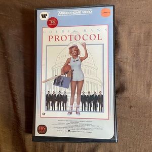 Warner Brothers VHS Protocol Goldie Shawn